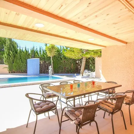 Con Piscina Privada - Carrio 0410 Villa